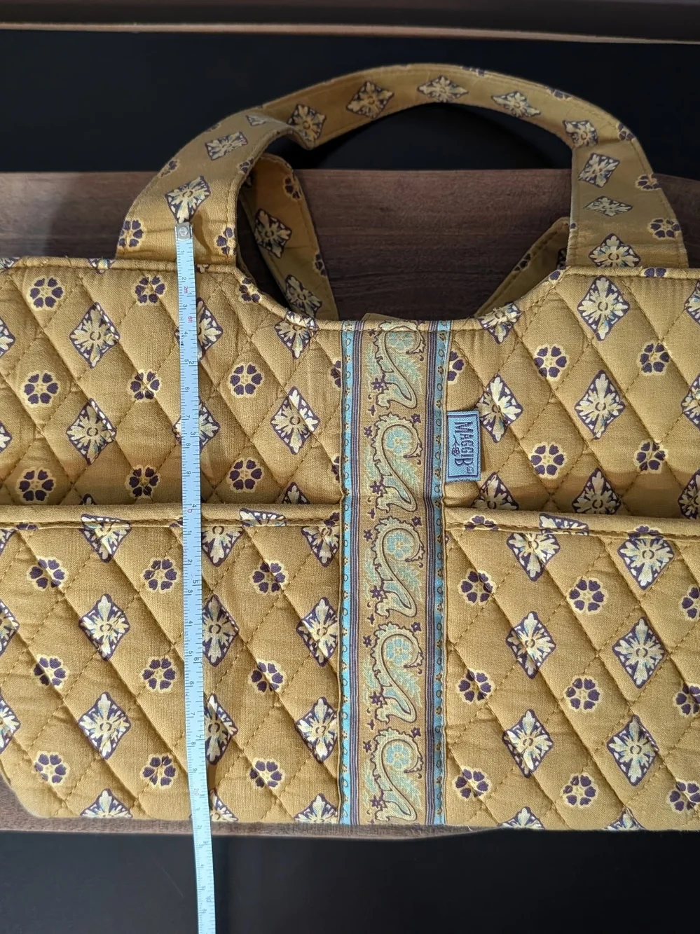 Maggib quilted tote